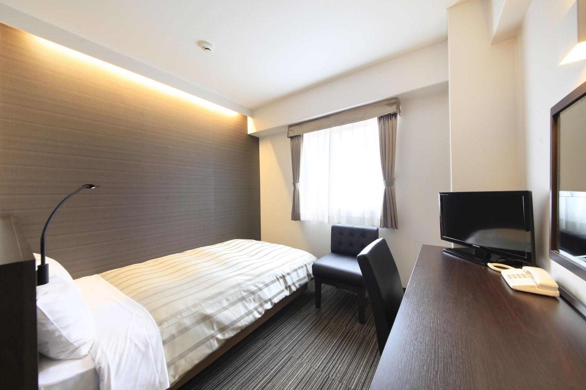Atsugi Urban Hotel Exterior photo