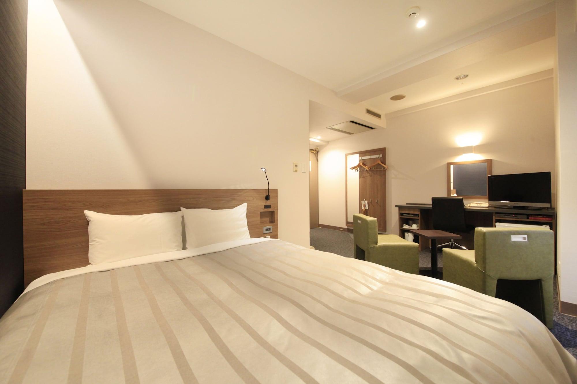 Atsugi Urban Hotel Exterior photo