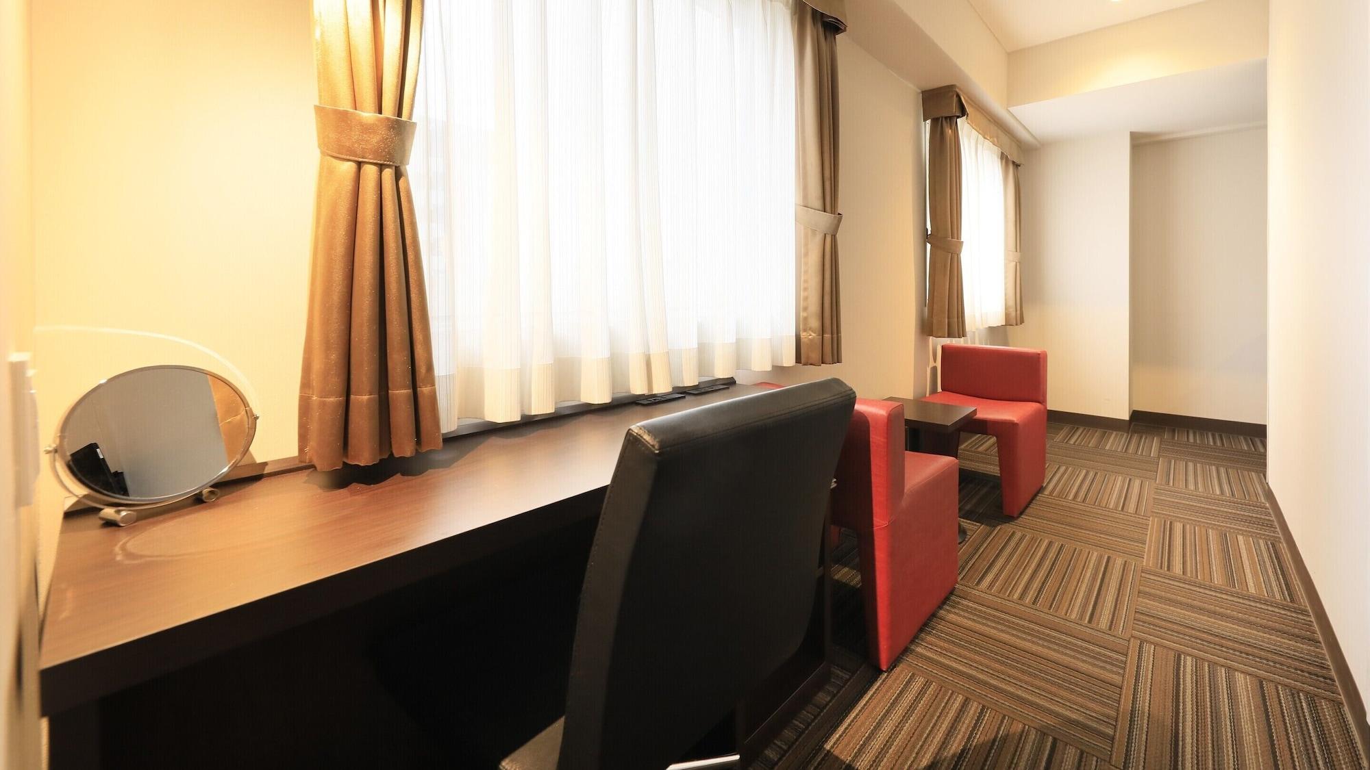 Atsugi Urban Hotel Exterior photo